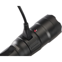 Lampe torche rechargeable Peli 7600 - 944 lumens