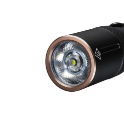 Lampe de poche Fenix E20 V2.0 350 lumens