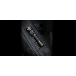 Lampe torche rechargeable Nitecore Multitask Hybrid 25 Pro